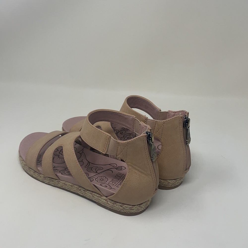 MOOTSIES TOOTSIE sandals! New! - Picture 5 of 6